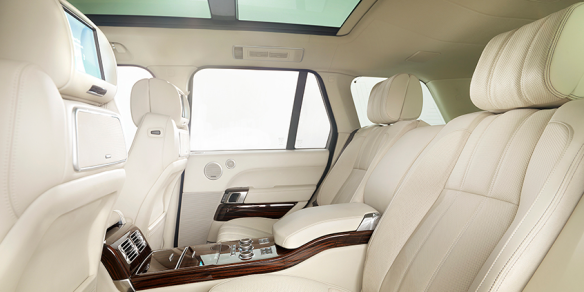 2013 Range Rover interior rear passenger